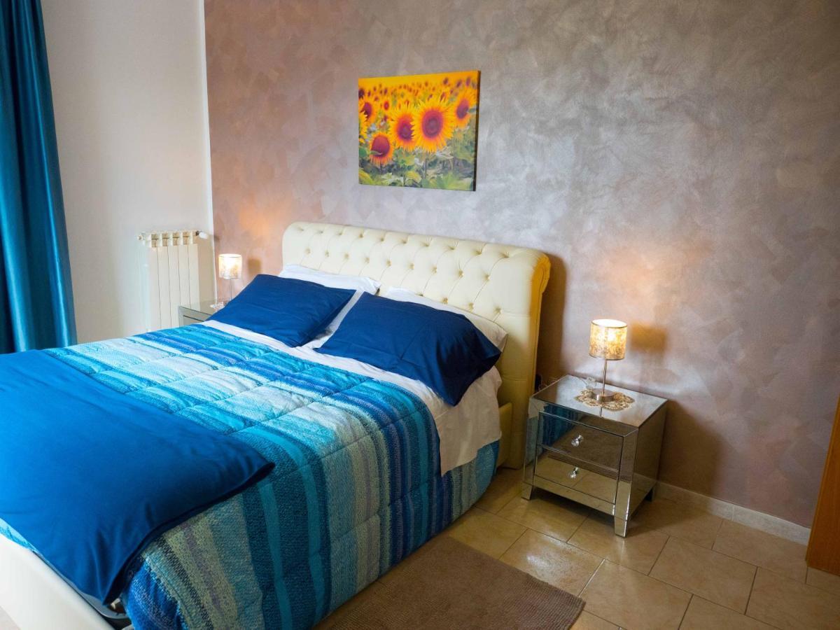 Albergo Sant'Anna Pagani Buitenkant foto